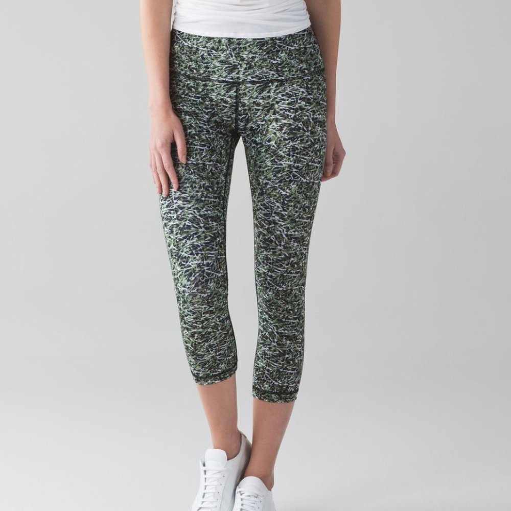 Lululemon Wunder Under Crop Hi-Rise Mini Ripple Desert Olive Fatigue Green 8
